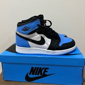 Air Jordan 1 Retro High OG “UNC Toe” University Blue